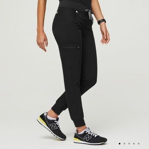 Zamora Jogger Scrub Pants | Figs